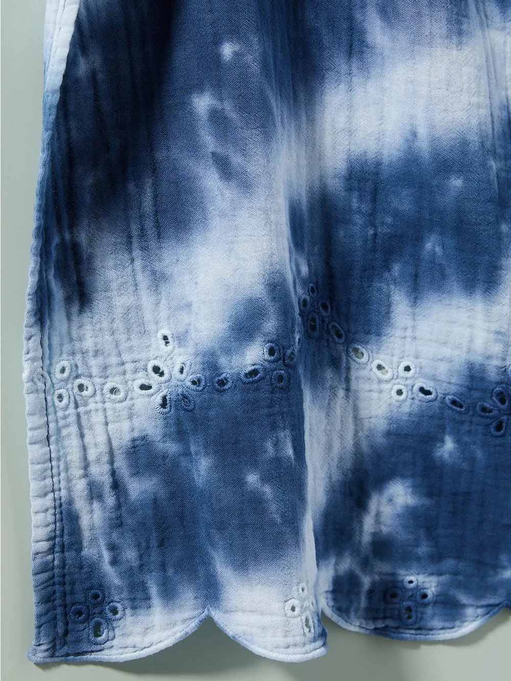 New🌟Anthropologie-Vivian Tie-Dye Eyelet Dish Towel